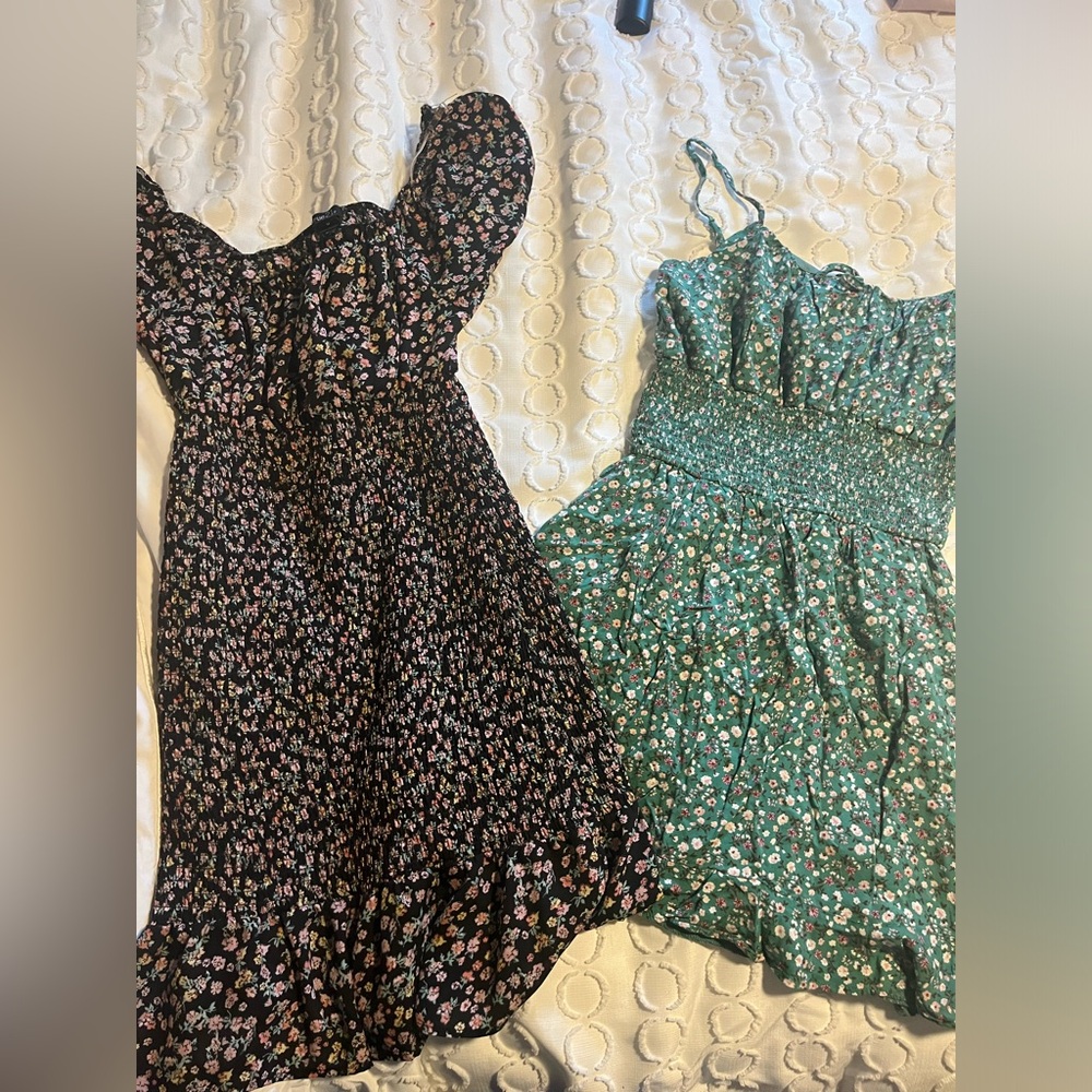 2 floral mini dresses large L black green